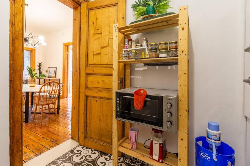 Sincere Istanbul Experience In Galata Area. Apartment Luaran gambar